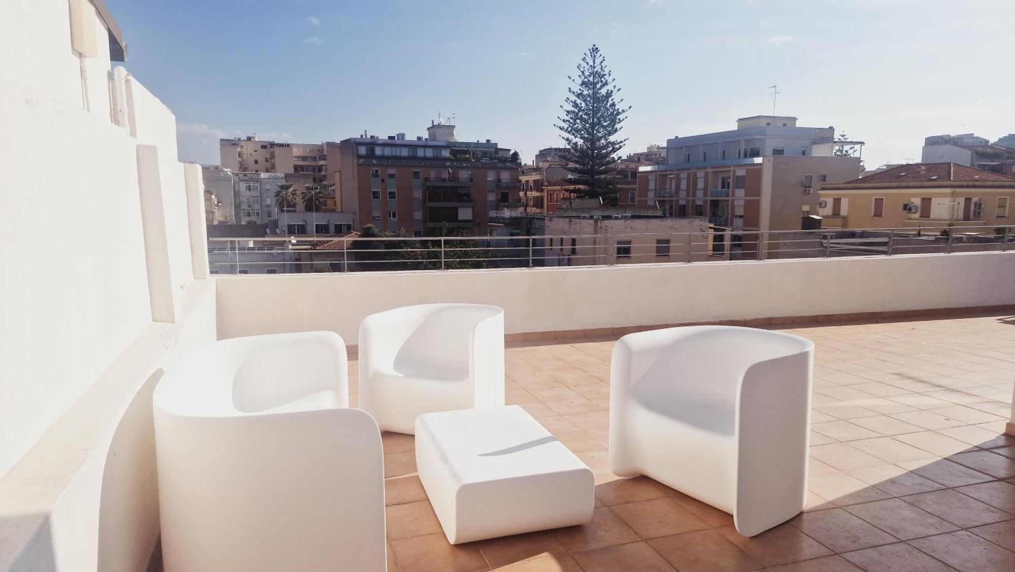 Appartamento Greta House San Benedetto Cagliari Esterno foto