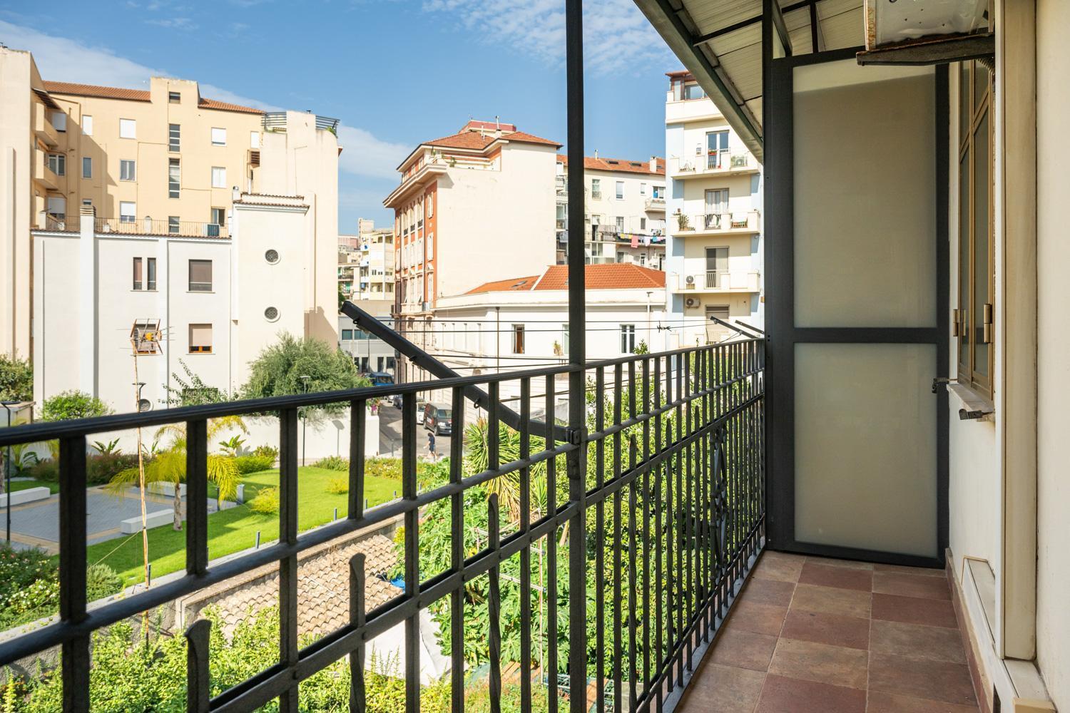 Appartamento Greta House San Benedetto Cagliari Esterno foto